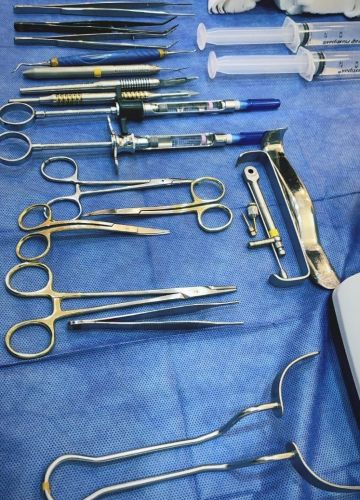 Implantu ķirurģijas kursi Bragā, Portugālē 09.2022